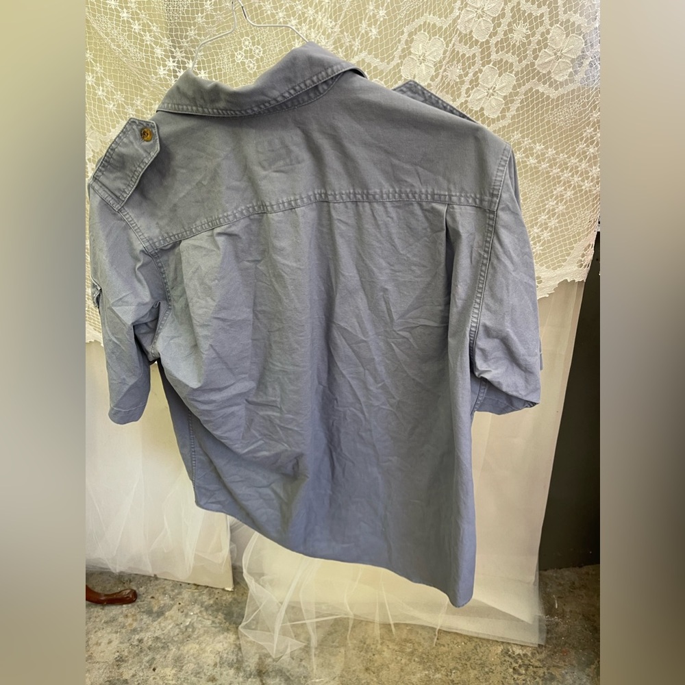 Men’s Cabelas Shirt - Picture 3 of 6